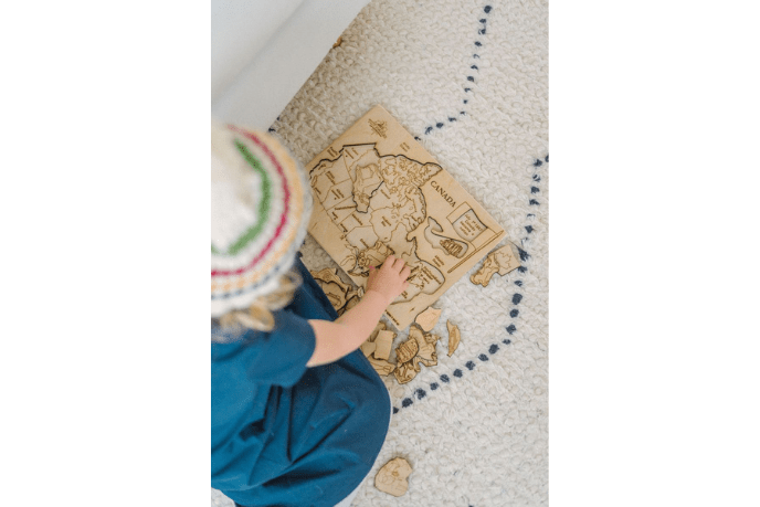 Map of Canada Wooden Puzzle